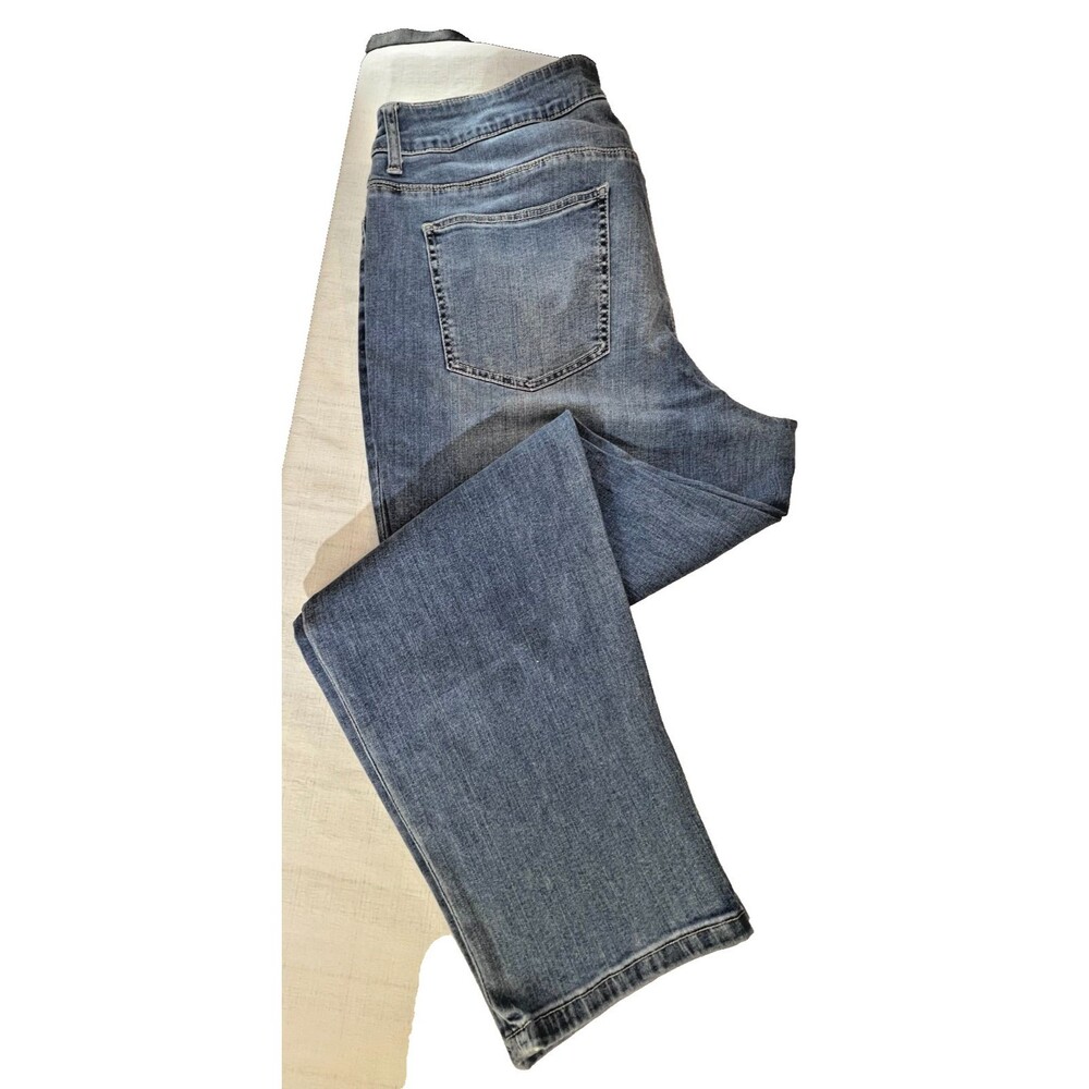 Chico's Platinum Distressed Skimmer Ankle Jeans Medium Wash Size 3.5 - Picture 4 of 8